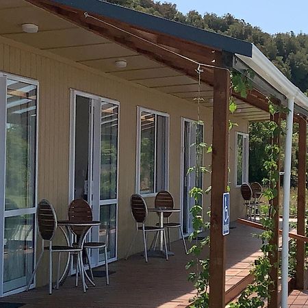 Woodstock Hotel Hokitika Phòng bức ảnh