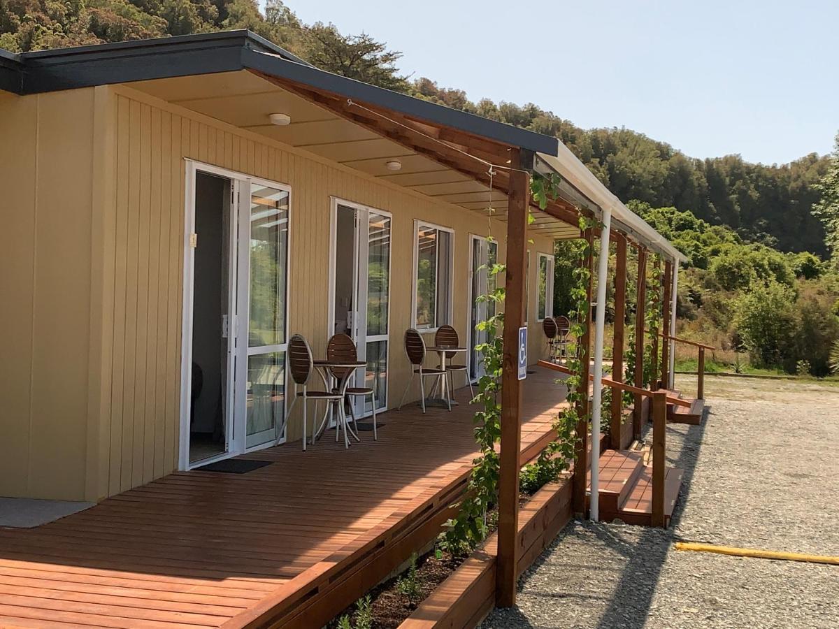 Woodstock Hotel Hokitika Ngoại thất bức ảnh